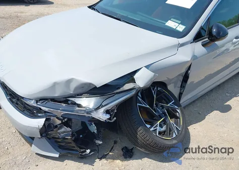 2025 Kia K5 Gt-Line из США, поврежденный, VIN KNAG64J77S5325912